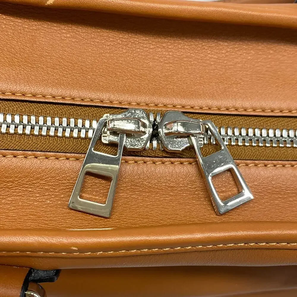 Loewe amazona 28